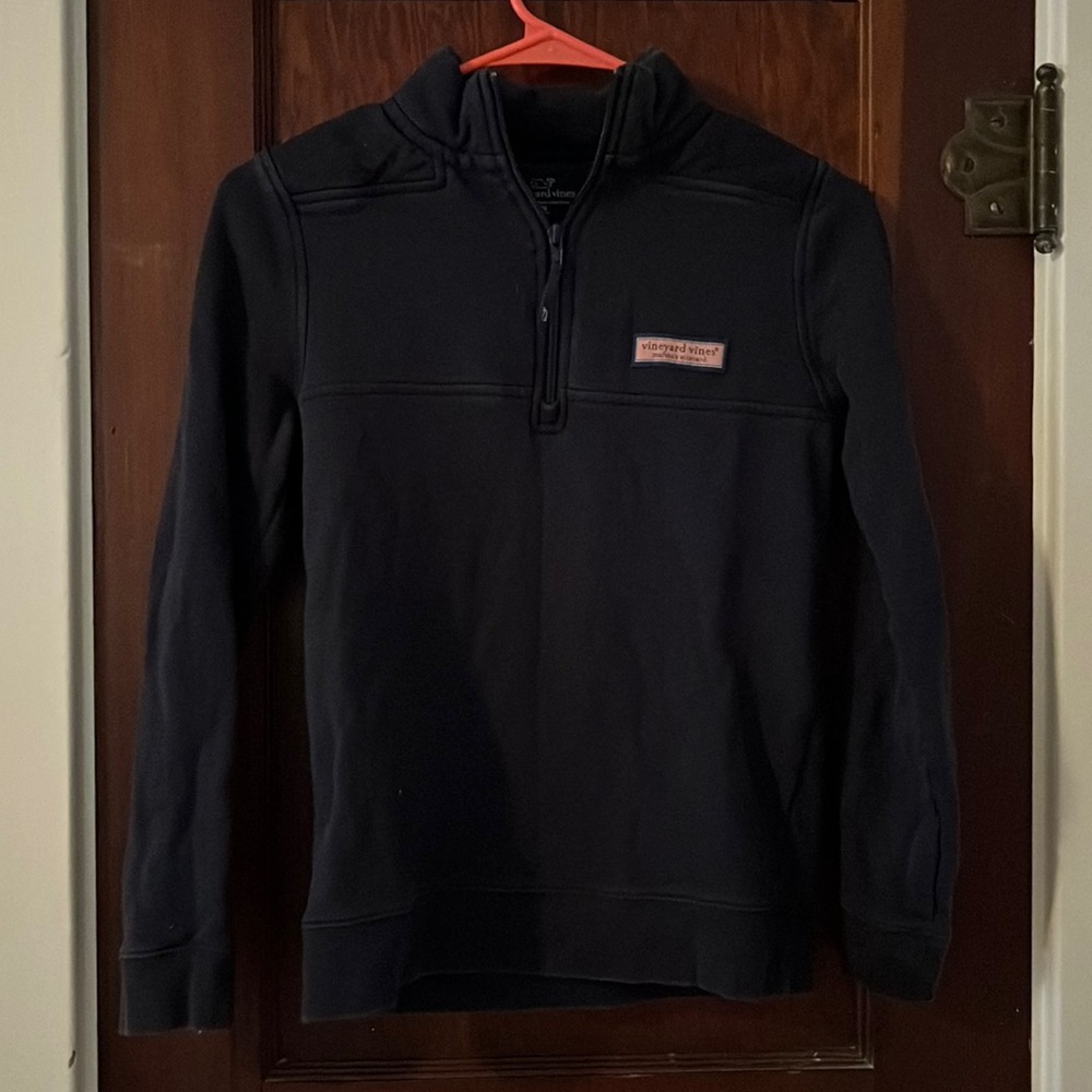Vineyard vines kids navy sheep shirt/sweatshirt